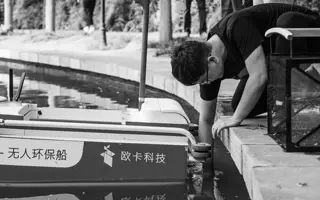 James Dyson Award National Winner from China, ORCA Water Cleaning Robot.